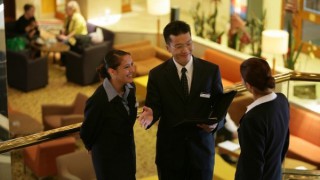 Học ngành quản trị khách sạn có khó không?